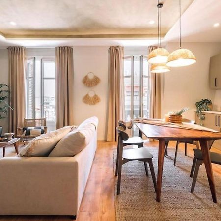 Salonga - 1 Bedroom And Balcony In Eixample Esquerra Barcelona Ngoại thất bức ảnh