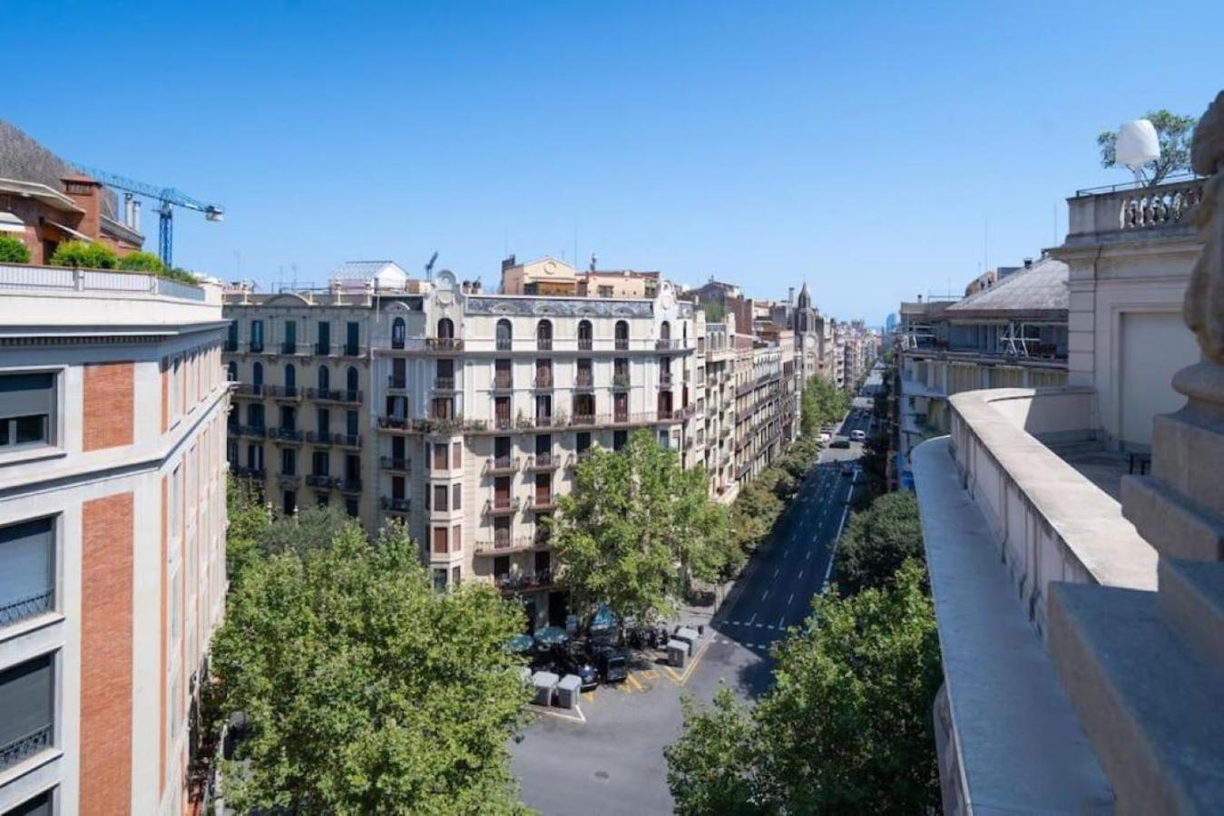 Salonga - 1 Bedroom And Balcony In Eixample Esquerra Barcelona Ngoại thất bức ảnh